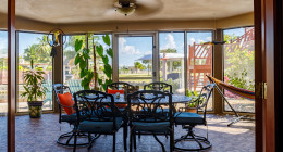 Private screened patio Casa 1